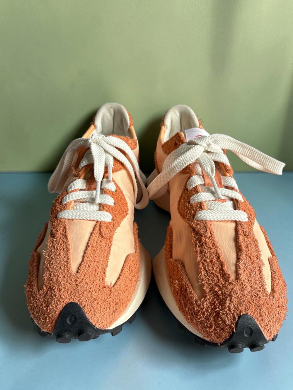 New Balance 327 Women’s Size 8.5 Copper Peach Blossom Orange Suede Sneakers - Picture 2 of 16